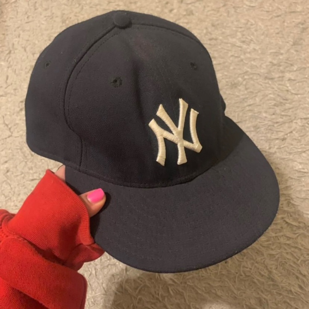 new era yankees fitted cap
